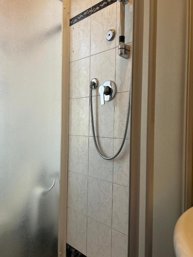 Albi'S House,Terrazza ,Wi-Fi, Parcheggio, Ac Apartment Lucca Ngoại thất bức ảnh